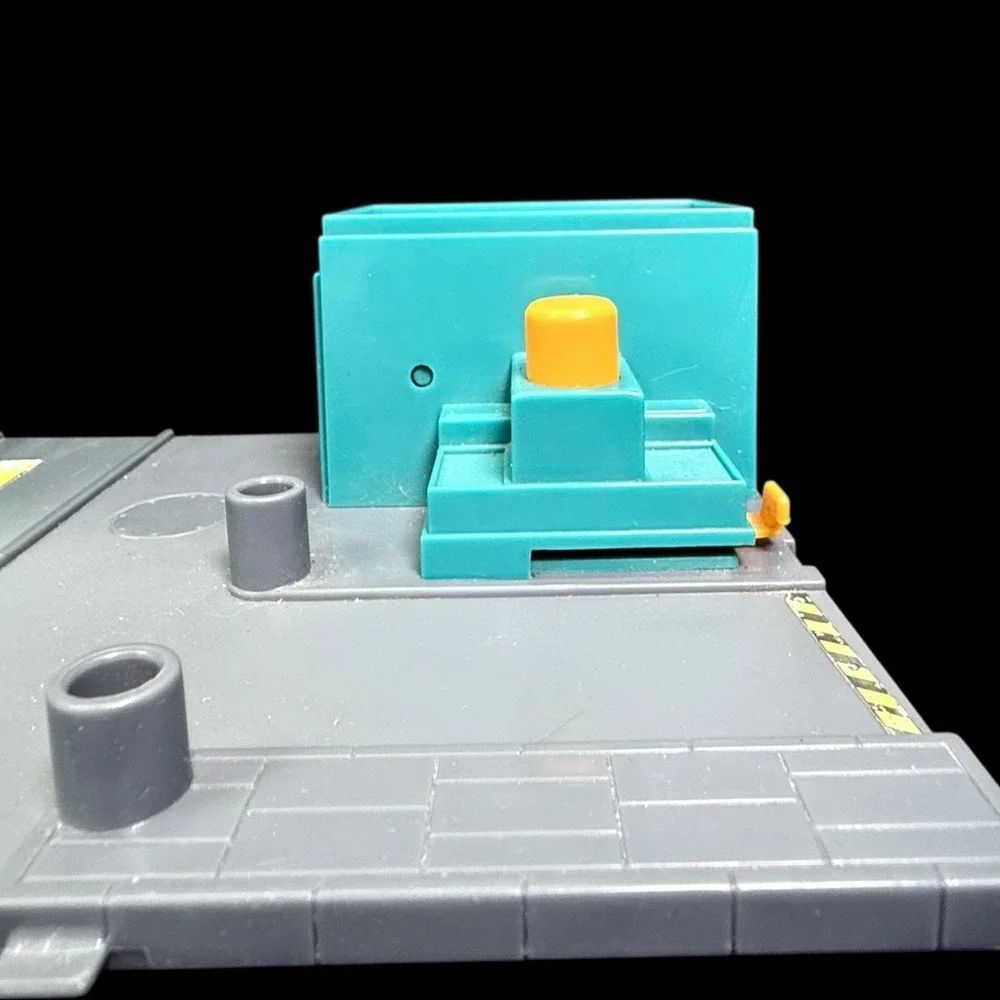 Matchbox Adventure‎ Links City Pack Roads Streets Playset Food Mart 2012
